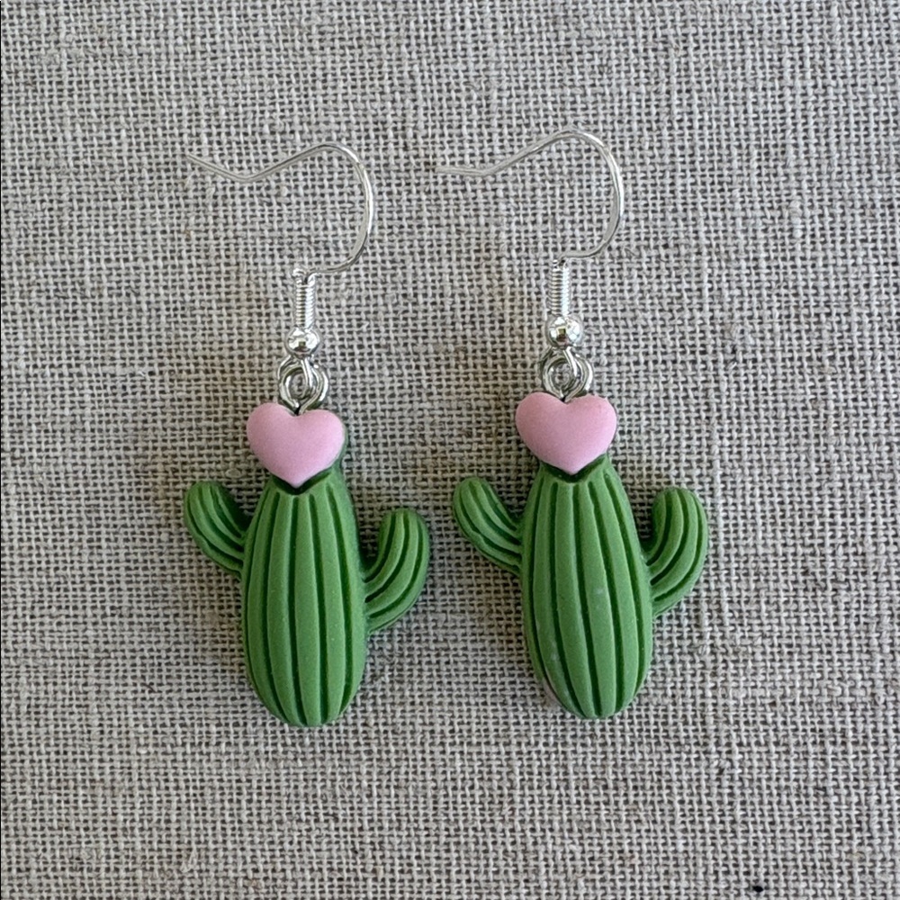 New handcrafted “Stuck On You” Green Cactus Earrings with Pink Hearts